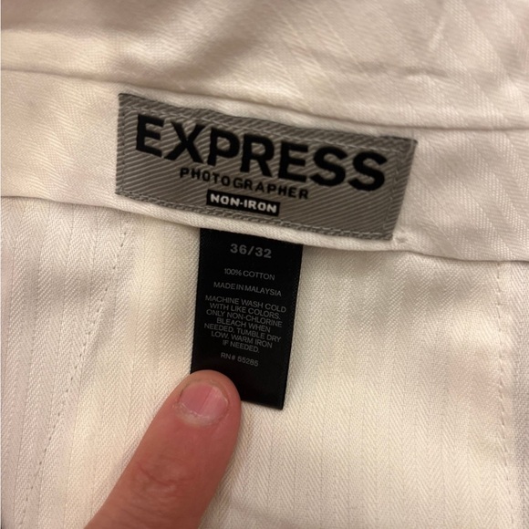 Express Photographer Non Iron Dress Pants 36/32 - Picture 2 of 2